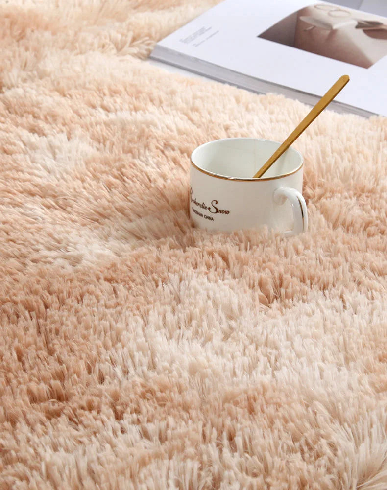 White Fluffy Hall Carpet – Thick Non-Slip Furry Rug