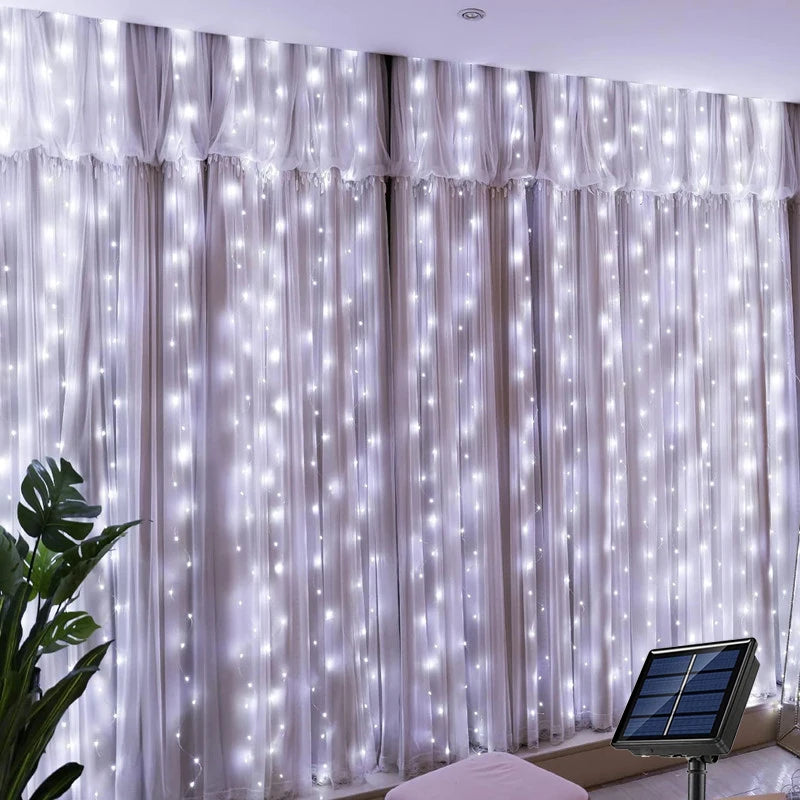 Solar LED Curtain Fairy Lights – Outdoor Copper String Garland