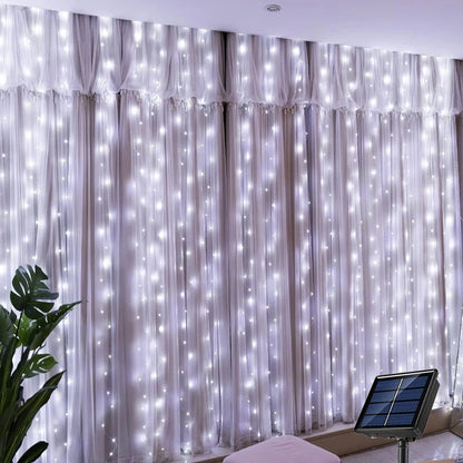 Solar LED Curtain Fairy Lights – Outdoor Copper String Garland