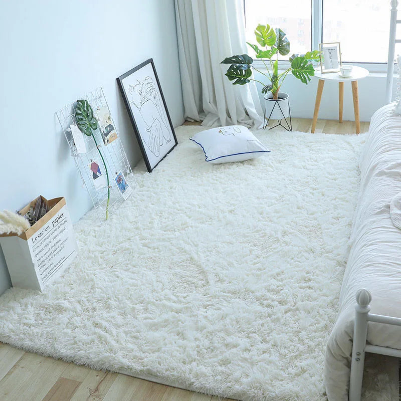 White Fluffy Hall Carpet – Thick Non-Slip Furry Rug
