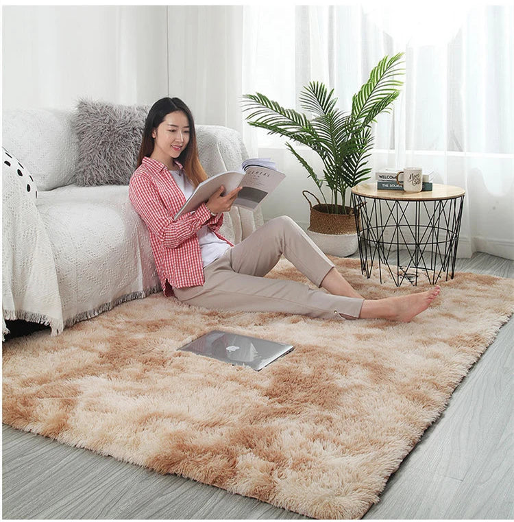 White Fluffy Hall Carpet – Thick Non-Slip Furry Rug