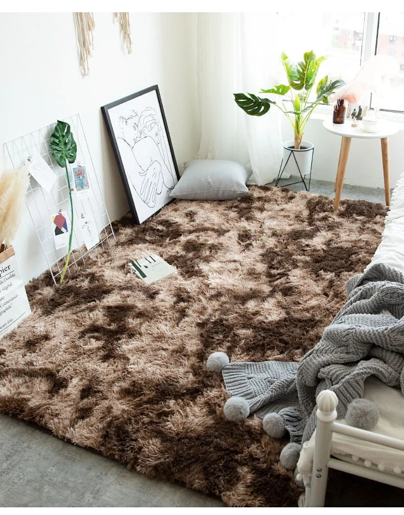 White Fluffy Hall Carpet – Thick Non-Slip Furry Rug