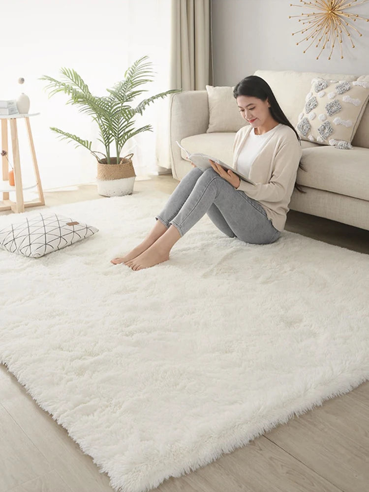 White Fluffy Hall Carpet – Thick Non-Slip Furry Rug