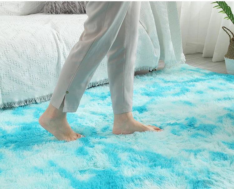 White Fluffy Hall Carpet – Thick Non-Slip Furry Rug